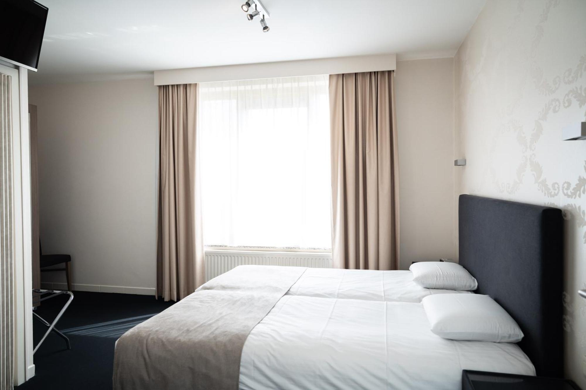Hotel Essenza Puurs Eksteriør bilde