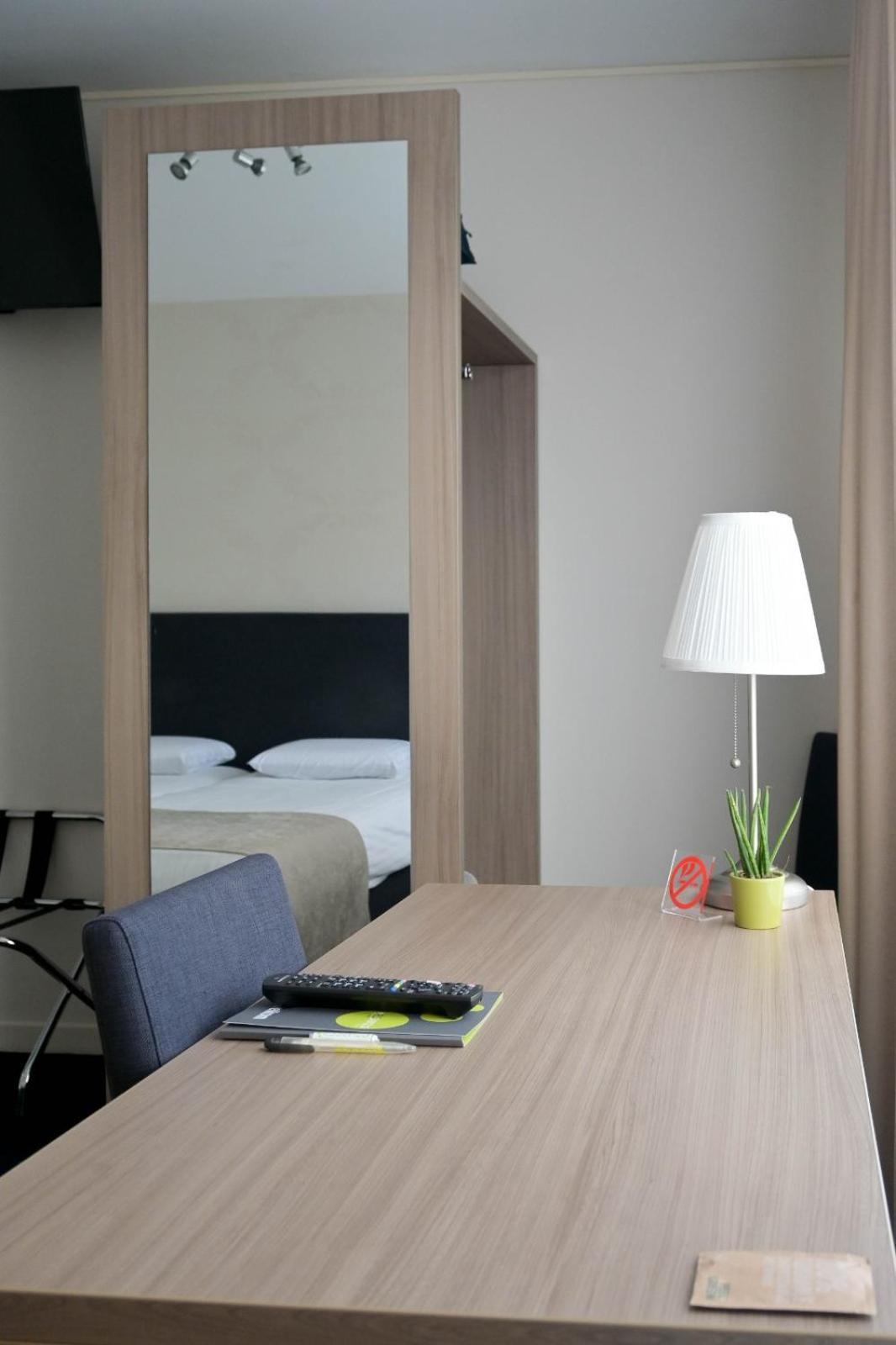 Hotel Essenza Puurs Eksteriør bilde